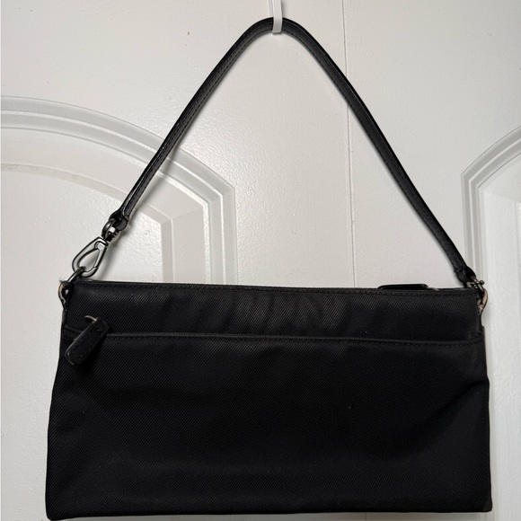 Elegant Black Women's Handbag - Picture 1 of 7